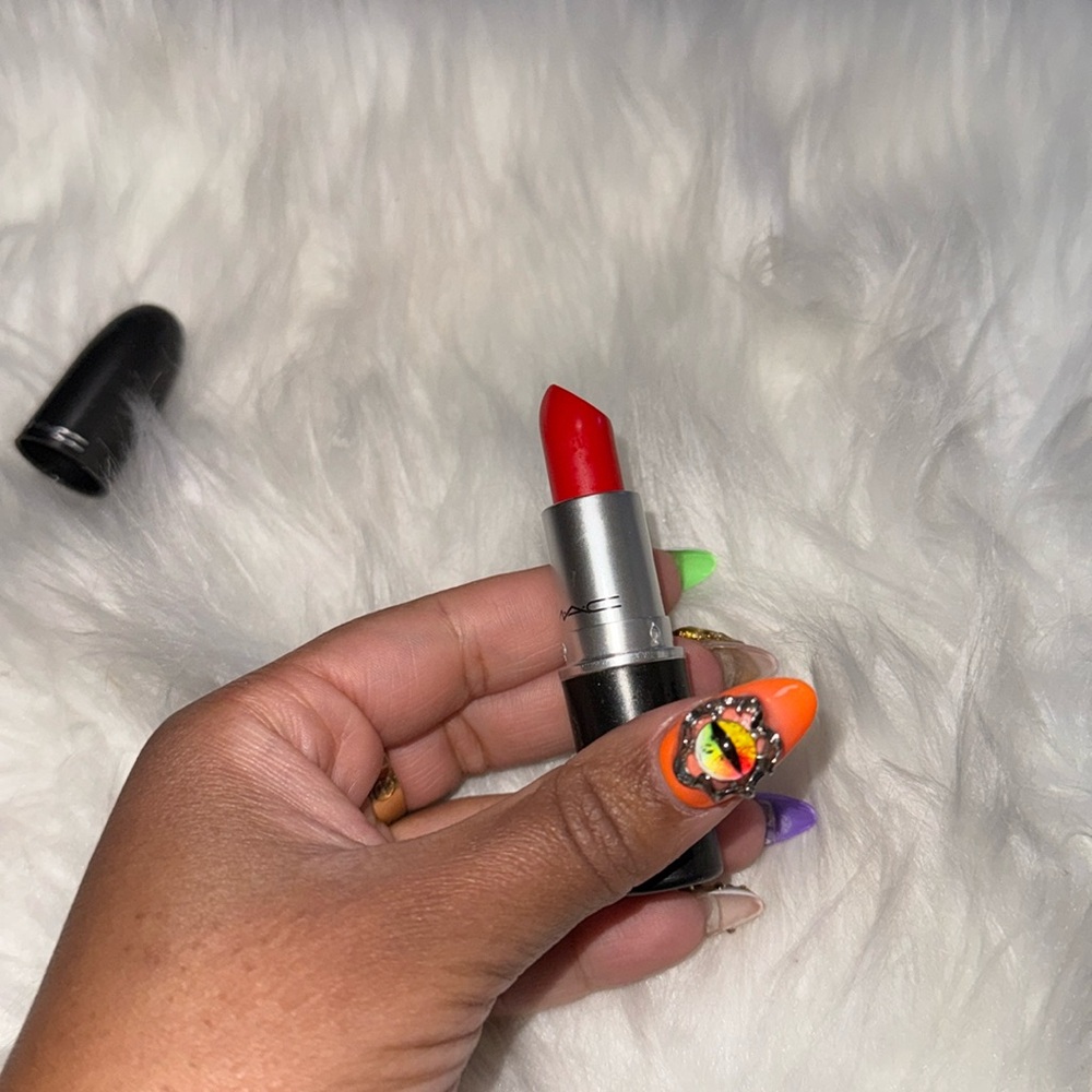 Mac lady danger lipstick